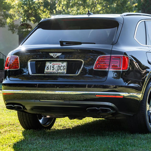 Bentley Bentayga 2019 usado en buen estado - Product Image 1