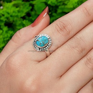 Anillo fino de Plata de Ley 925 hecho a mano de diseñador turquesa con ajuste de bisel de diamante de corte ovalado Natural joyería elegante - Product Image 1