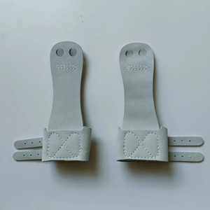 Offre Spéciale Taille personnalisée réglable en cuir de levage poignée de gymnastique matériau respirant à bon prix - Product Image 3