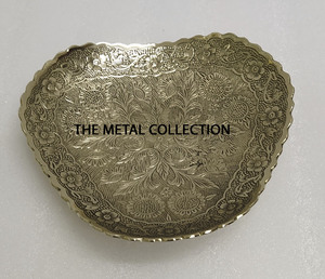 Luxury <b>Food</b> Serving Plate for Home Hotel and Restaurant Dinnerware Tabletop <b>Gold</b> <b>Color</b> High Quality Brass Serving Plate & Dishes - Product Image 1