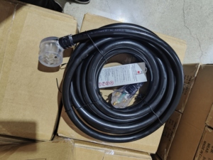 Cable de Extensión para Soldador, 8AWG, 25 Pies, con Extremos Iluminados, 6-50P a 6-50R - Product Image 2