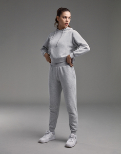 Hoodie court personnalisé en gros, sweat-shirt uni décontracté pour femme, pull court à capuche pour filles - Product Image 2