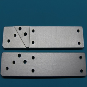 Tendance chaude Pièces d'usinage de précision au Vietnam Service de fraisage d'aluminium CNC en métal Capacité en acier inoxydable - Product Image 6