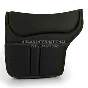 Tapis de selle de dressage en maille de mousse avec doublure antidérapante Double poches de rangement Imperméable Premium Equestrian Accessory - Product Image 5