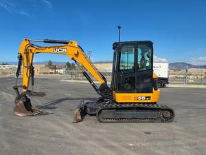 Miniexcavadora JCB 35Z-1 al por Mayor, Entrega Rápida en Francia, Motor de Precisión, Maquinaria Industrial Compacta - Product Image 6
