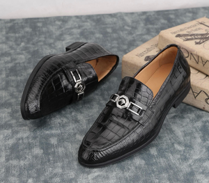 Mocasines de Hombre de Cuero Genuino con Textura de Cocodrilo – Zapatos Negros Formales de Vestir para Negocios - Product Image 6