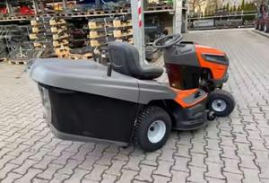 Petit tracteur à gazon électrique 15Hp 4WD Zero Turn avec moteur 125cc 2 temps pour le jardin domestique - Product Image 4