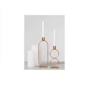 เชิงเทียนโลหะสีทองที่มีดีไซน์ที่ซับซ้อนเหมาะสำหรับการตกแต่งงานปาร์ตี้และการแต่งบ้านที่หรูหรา - Product Image 1