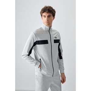 Conjunto Deportivo Informal para Hombre en Gris Texturizado, Corte Estándar con Diseño Bordado y Transpirable - 85248 - Product Image 3