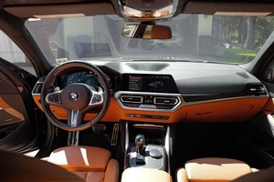 รถยนต์มือสองระดับพรีเมียม ปี 2021 บีเอ็มดับเบิลยู เอ็ม340ไอ เอ็กซ์ไดรฟ์ เครื่องยนต์เทอร์โบ 6 สูบ 382 แรงม้า ระบบขับเคลื่อนสี่ล้อ - Product Image 4