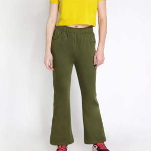 Pantalon de survêtement confortable pour femme | Pantalon de sport léger à taille élastique pour la course, le yoga et l'usure quotidienne disponible - Product Image 2