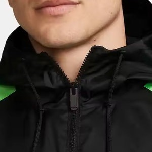 Chaquetas impermeables transpirables Chaqueta cortavientos impermeable a prueba de viento Chaqueta de nieve para la venta - Product Image 4