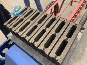 QT4-24 berkualitas tinggi mesin pembuat blok otomatis termasuk mesin Host, <span class=keywords><strong>Mixer</strong></span> dan sabuk konveyor produk terlaris - Product Image 6