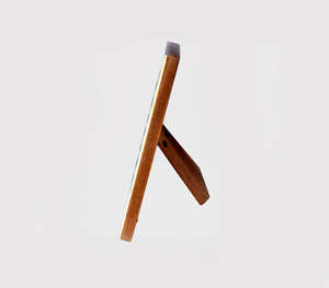 Marco de fotos con incrustaciones de Chevron bohemio artesanal para retratos familiares o exhibición de obras de arte diseño de inspiración Náutica de cuatro por seis pulgadas - Product Image 3