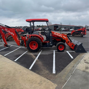 Tractor Agrícola Compacto Kubota BX-23S 4x4 con Cargador Frontal, Tractor Utilitario de 23HP para Trabajos Agrícolas y de Jardinería - Product Image 5