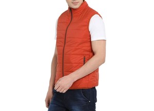 Chaleco acolchado OEM de gran calidad para hombre, peso ligero de tendencia superior, estilo informal hecho a medida, nueva moda transpirable con tarifa barata - Product Image 2