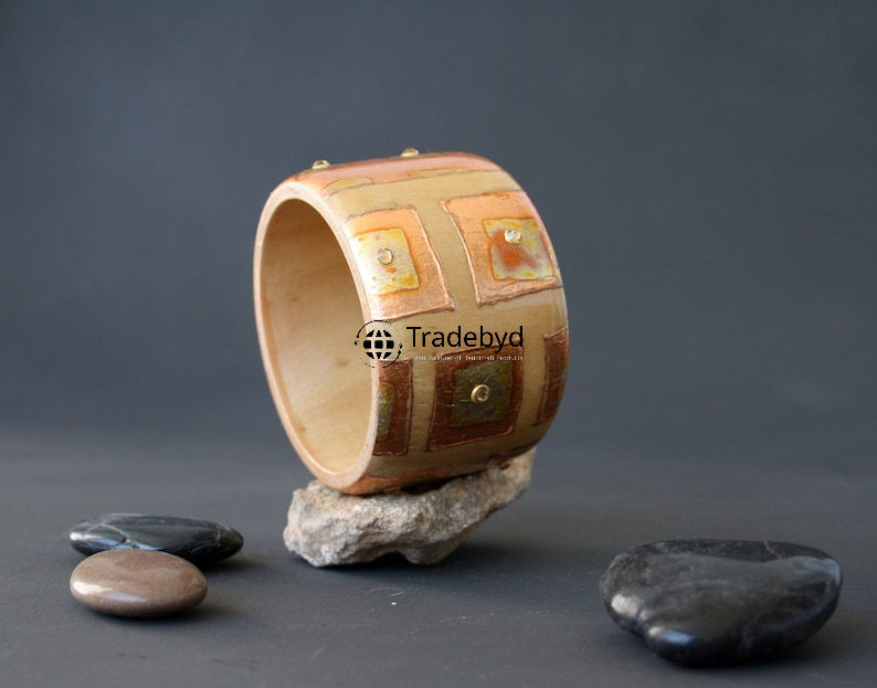 Available in Different Color