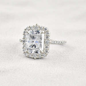 Elegante Estilo Vintage corte radiante moissanita anillo de bodas lujo vintage halo diseño - Product Image 1