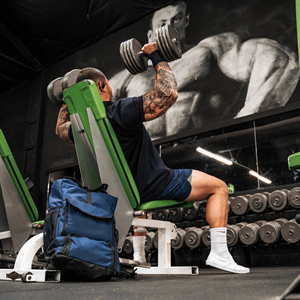 Bandes de poignet ajustables respirantes en néoprène de haute qualité avec logo personnalisé unisexe, antidérapantes, avec fermeture à boucle et crochet pour la musculation - Product Image 6