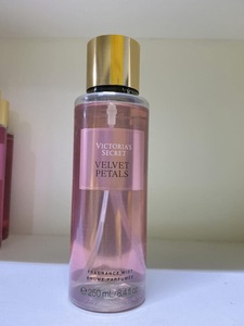 น้ำหอมและโลชั่นวิคตอเรีย ซีเคร็ท คุณภาพพรีเมียม - Product Image 2