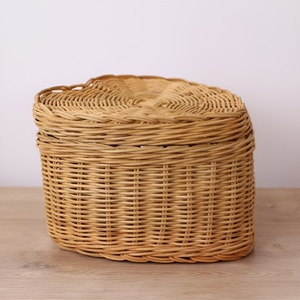 Hermosas cajas de regalo de ratán natural tejidas a mano, embalaje para regalos florales, caja de mimbre con tapa en forma de corazón más económica - Product Image 3