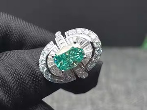 Anillo de bodas de plata de ley 925 para mujer con moissanita original de 4 quilates, cojín alargado azul océano, forma de diamante cortado - Product Image 5