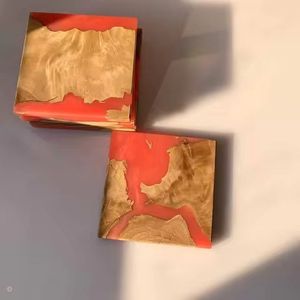 Ensemble de sous-verres en bois fait à la main en bois massif et résine époxy sous-verre carré thé tasse à café tapis isolation thermique sous-verres antidérapants - Product Image 1