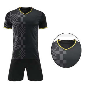 Uniforme de Fútbol de Alta Calidad Personalizado, 100% Poliéster, Fabricado en Fábrica, Conjuntos Deportivos de Alta Gama - Product Image 5