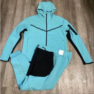 Conjunto de Jogger de invierno de 2 piezas de lana tecnológica para mujer de alta calidad, chándal deportivo con capucha para gimnasio, correr, entrenamiento, alta visibilidad - Product Image 1