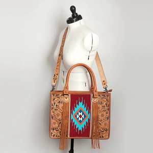 Grand sac fourre-tout en cuir véritable pour femmes Logo personnalisé sac à bandoulière fait à la main doublure en coton Portable nouveau Design outillage - Product Image 1