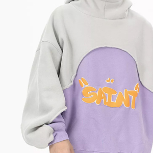 Sweat à capuche 100% coton pour hommes personnalisé du fabricant OEM avec impression bouffante ourlet brut bord coupé style court - Product Image 2