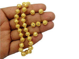 Hilo de Cuentas Redondas de Cobre Chapado en Oro de 8 mm - Product Image 4