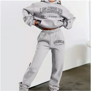 Ensemble à capuche à manches longues pour femmes ensemble de vêtements de sport lettre ensemble décontracté confortable pull-over tenue deux pièces Look du pakistan - Product Image 1