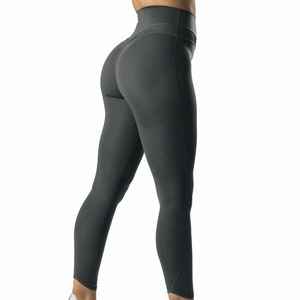 Fabriqué dans le meilleur matériel Leggings d'entraînement de fitness pour femmes de grande taille Leggings de yoga coupe pakistanais FABRIQUÉ AU PAKISTAN - Product Image 4