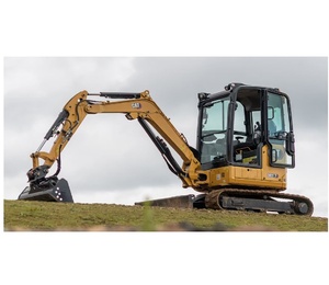Mini-chargeuse hydraulique CAT 302.7 CR d'occasion de qualité supérieure avec option de longue portée, lame flottante et système de translation à double vitesse - Product Image 3