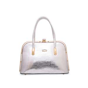 Bolso de lujo plateado de lujo P35833, bolso de fiesta de boda con solapa cuadrada adornado con diamantes, cadenas de perlas, bolso de noche elegante brillante - Product Image 3