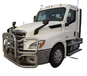 used OFFER 2024 CASCADIA COMFORTABLE INTERIOR SLEEPER <b>TRUCKS</b> HEAVY TRACTORS FOR HAULING - Product Image 1