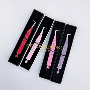 Poudre rouge/rose/violette, design découpé en diamant, acier inoxydable, anti-magnétique, anti-statique, lisse, dentelé, 90 cils, 10 mm - Product Image 5