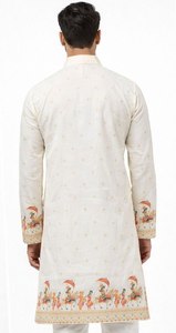 Un tissu en soie jacquard dola, spécialement conçu pour votre kurta prêt-à-porter pour homme, idéal pour votre mariage. - Product Image 2