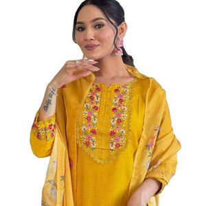 Seda Gadhwal con atractivo trabajo de bordado precioso Color amarillo elegante estampado Floral Desi y ropa de mujer saludable Kurti de moda - Product Image 1