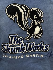 2025แจ็กเก็ตทีมโรงเรียนสั่งตัดขนสัตว์คอตั้งสำหรับผู้ชายแขนหนังเบสบอลวิทยาลัย - Product Image 5