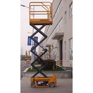 Plataforma Elevadora de Tijera Móvil Hidráulica XG0708DC de 7 m con Baterías de Plomo-Ácido de 115 Ah para Hoteles, Nueva Condición, Venta de Elevador de Tijera - Product Image 5