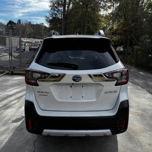 EXCELENTE ESTADO Subaru Outback Limited 2021 - Product Image 3