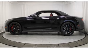 Be-ntl-ey Continental GT Azure Convertible 2023, Usado en Excelentes Condiciones - Product Image 4