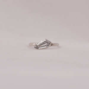 Lujo 1,50 quilates ataúd corte CVD laboratorio cultivado diamante solitario bisel ajuste anillo clásico anillo de compromiso 14KT chapado en oro sólido - Product Image 1