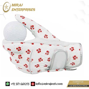 Gants durables Floral Anti-dérapant Respirant Sports en peau de mouton Gants de golf pour femmes en cuir Soft Fit Sport Grip - Product Image 3