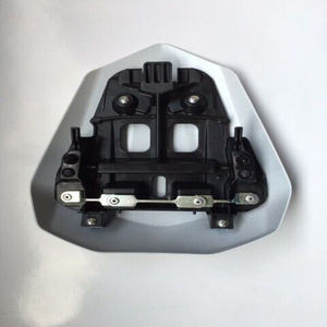 Housse de selle simple Yamaha YZF R6 2006-2010 en plastique blanc, cuir et carbone, pour motos, numéro de pièce 2C02477A00P1 - Product Image 2