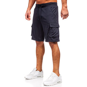Shorts cargo noirs pour hommes en coton respirant avec ceinture ajustable et plusieurs poches utilitaires pour un port décontracté en été - Product Image 1