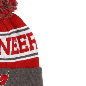 Bonnets unisexes élégants et chauds en acrylique doux Parfait pour l'hiver, mode décontractée ou marque promotionnelle - Product Image 2