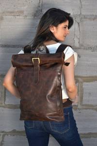 Wholesale Waterproof <b>Backpack</b> Business Travel Computer Laptop Minimalist Leather <b>Roll</b> Top <b>Backpack</b> for Men LRTB-0010 - Product Image 3